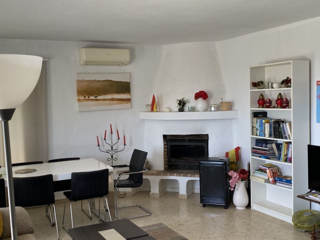 4 Bedrooms Villa in Mijas