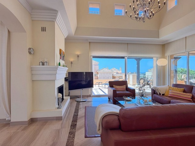 4 Schlafzimmer Apartment in Elviria