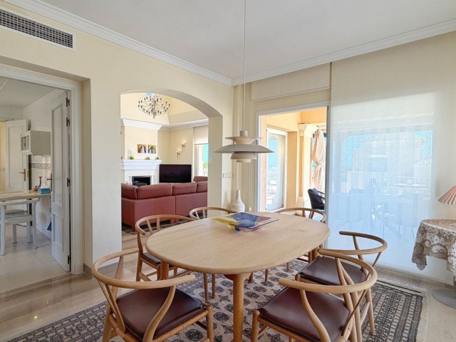 4 Schlafzimmer Apartment in Elviria