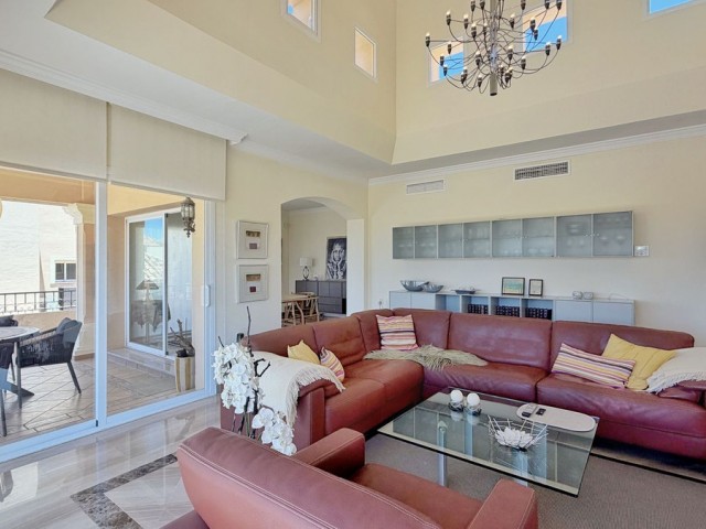 4 Schlafzimmer Apartment in Elviria