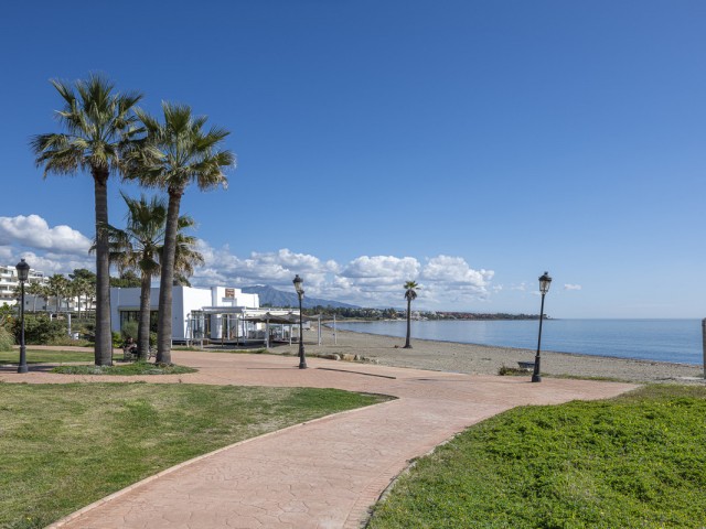 3 Bedrooms Apartment in Estepona