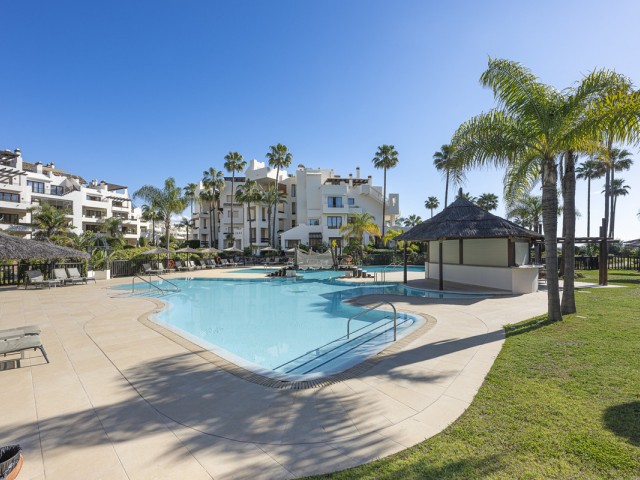 3 Bedrooms Apartment in Estepona