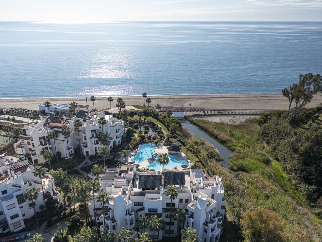 3 Bedrooms Apartment in Estepona