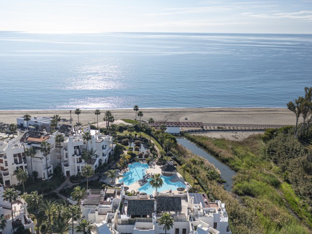 3 Bedrooms Apartment in Estepona