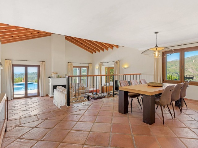 5 Schlafzimmer Villa in Benahavís