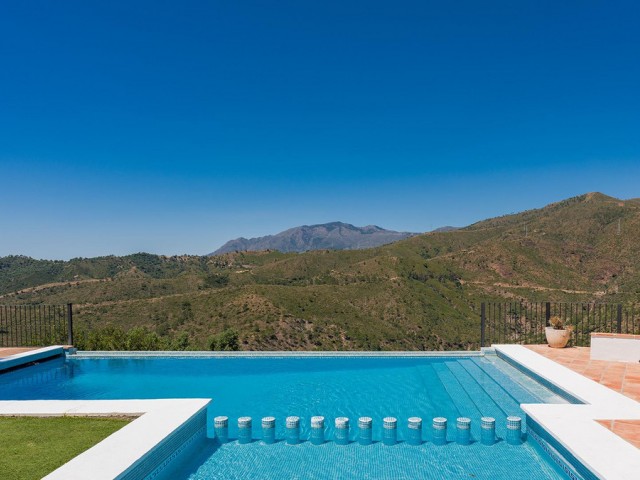 5 Schlafzimmer Villa in Benahavís