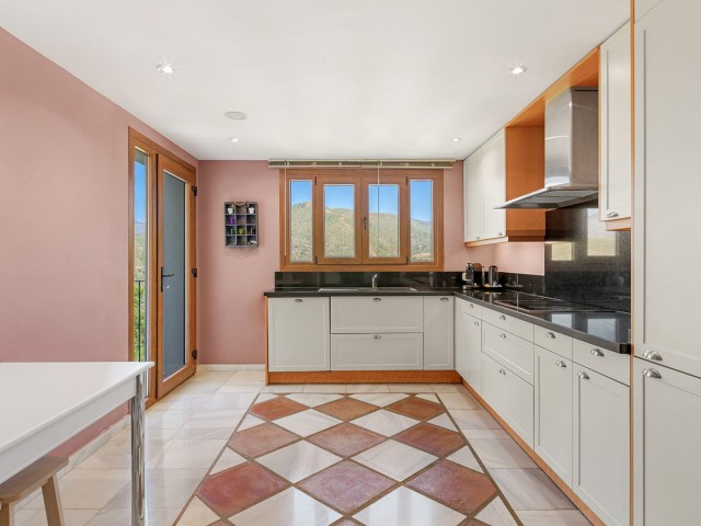 5 Schlafzimmer Villa in Benahavís