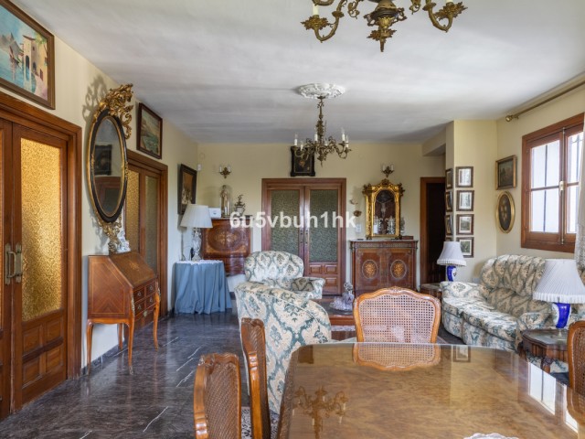 6 Bedrooms Townhouse in Málaga