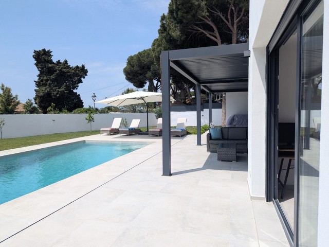 Villa con 3 Dormitorios  en Artola