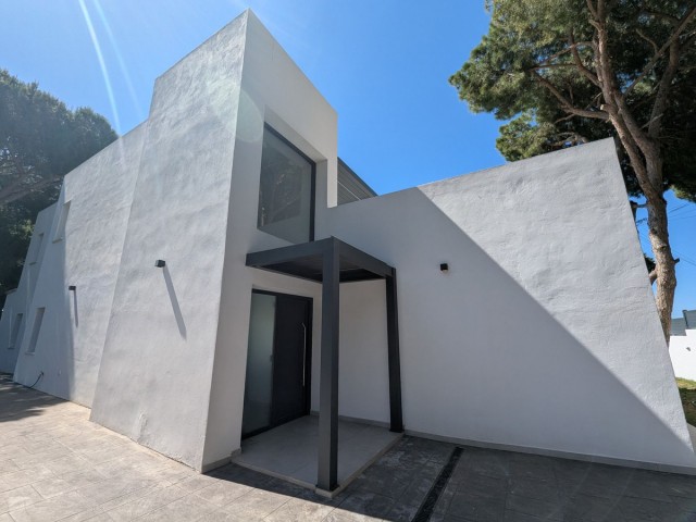 Villa con 3 Dormitorios  en Artola