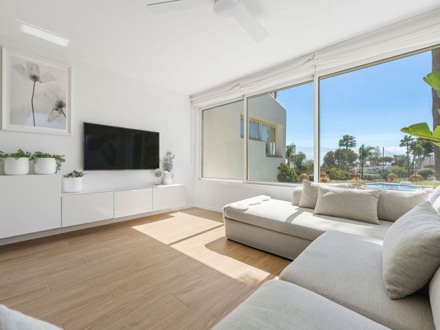 2 Schlafzimmer Apartment in Nueva Andalucía