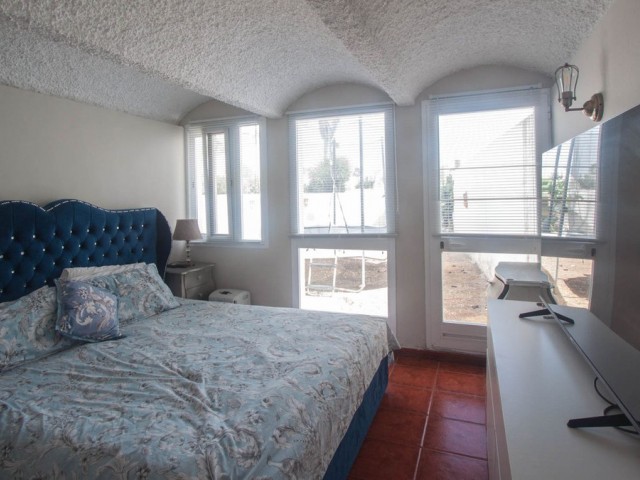 3 Bedrooms Townhouse in Estepona