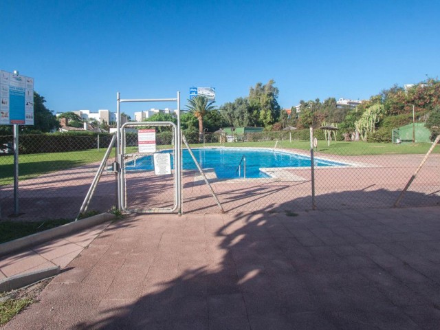 3 Bedrooms Townhouse in Estepona