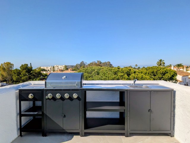Penthouse in New Golden Mile