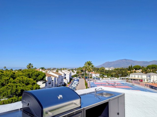 Penthouse in New Golden Mile