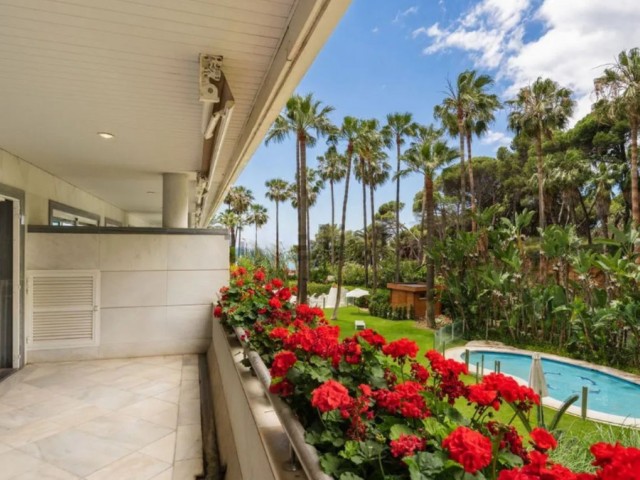 2 Bedrooms Apartment in Marbella