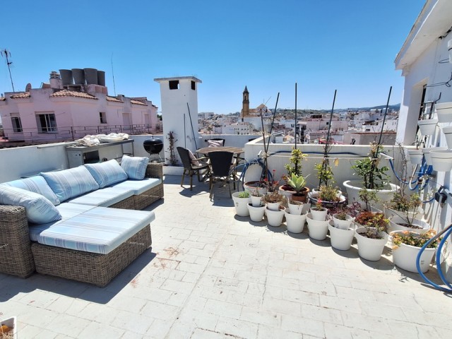 Commercial in Estepona