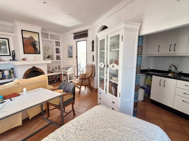 Commercial in Estepona