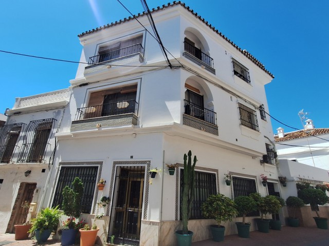Commercial in Estepona