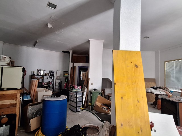 Commercial in Estepona