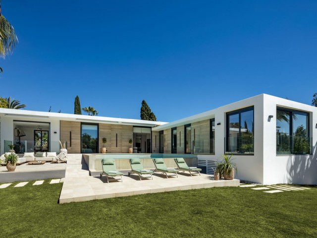 Villa, Nueva Andalucia