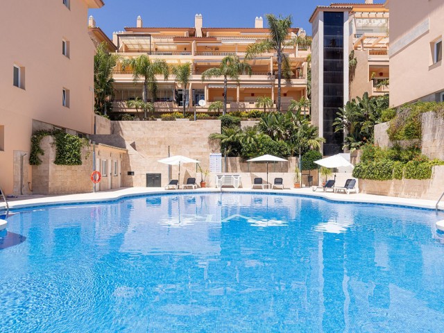 2 Schlafzimmer Apartment in Nueva Andalucía