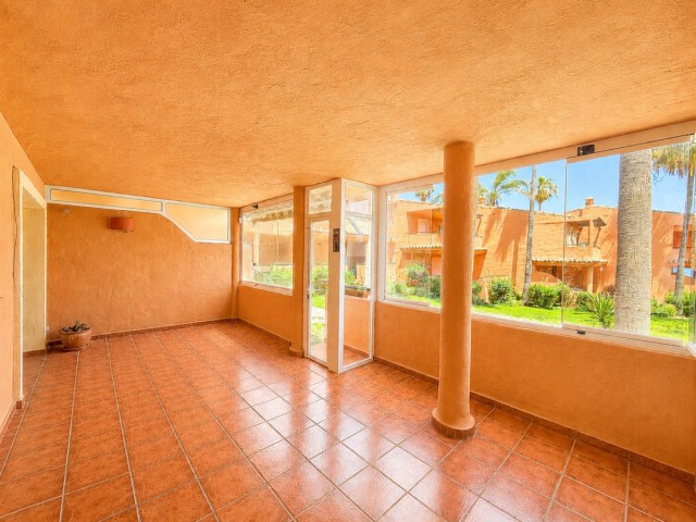 3 Bedrooms Apartment in Estepona