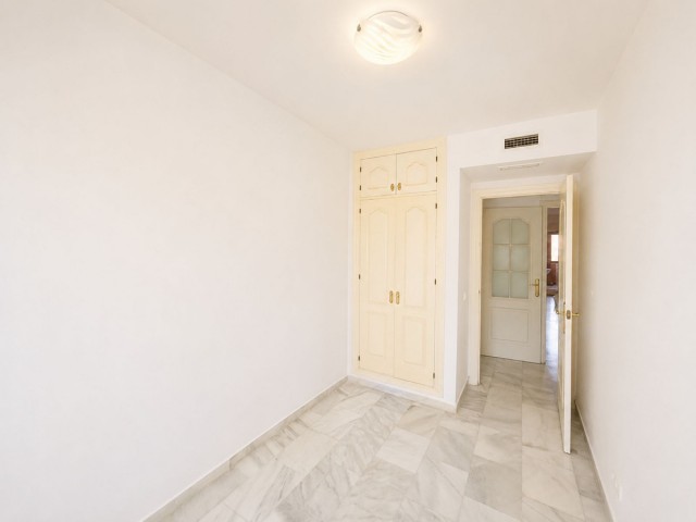 3 Bedrooms Apartment in Estepona