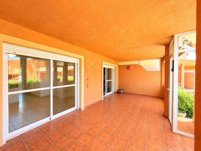 3 Bedrooms Apartment in Estepona