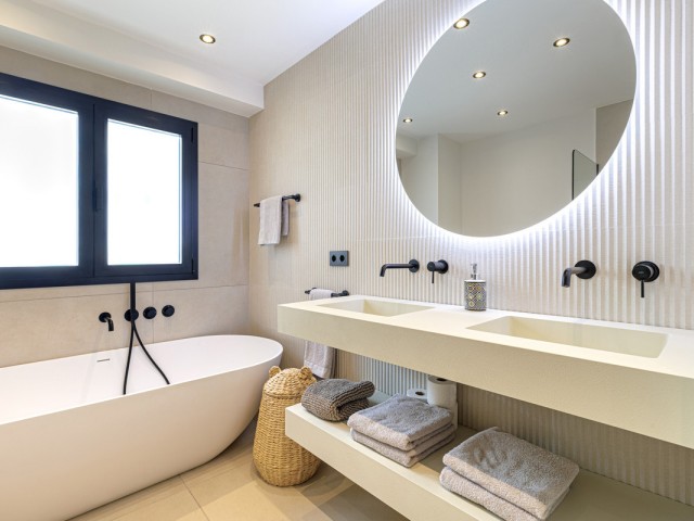 3 Bedrooms Apartment in Marbella