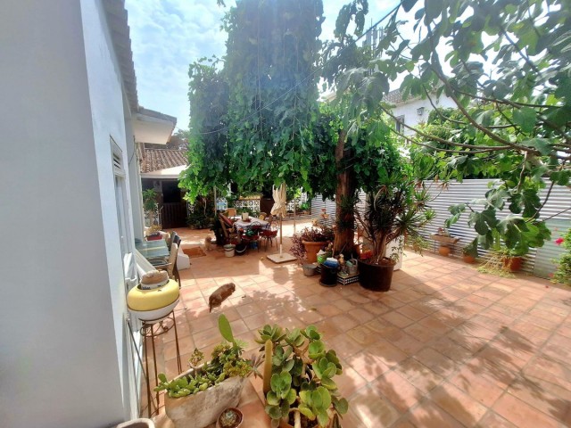3 Bedrooms Villa in Costabella