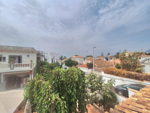 3 Bedrooms Villa in Costabella