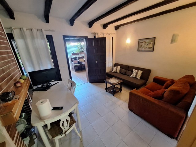 3 Bedrooms Villa in Costabella