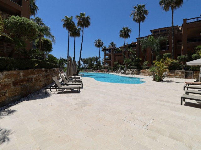 4 Schlafzimmer Apartment in San Pedro de Alcántara