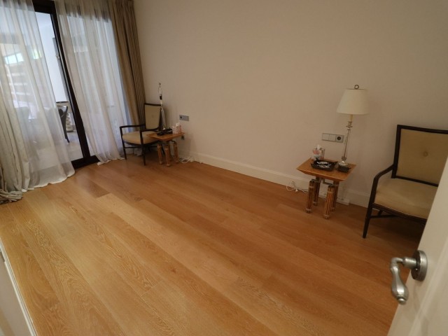 4 Schlafzimmer Apartment in San Pedro de Alcántara