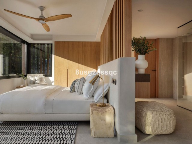 6 Bedrooms Villa in Marbella