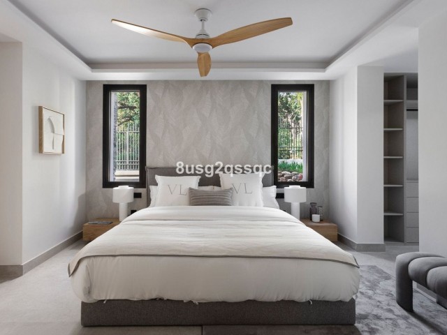 6 Bedrooms Villa in Marbella
