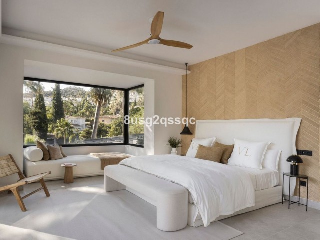 6 Bedrooms Villa in Marbella