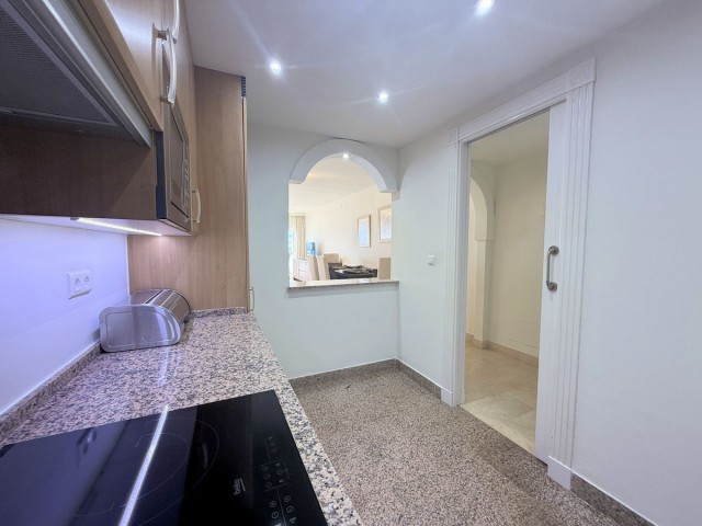 2 Bedrooms Apartment in Estepona