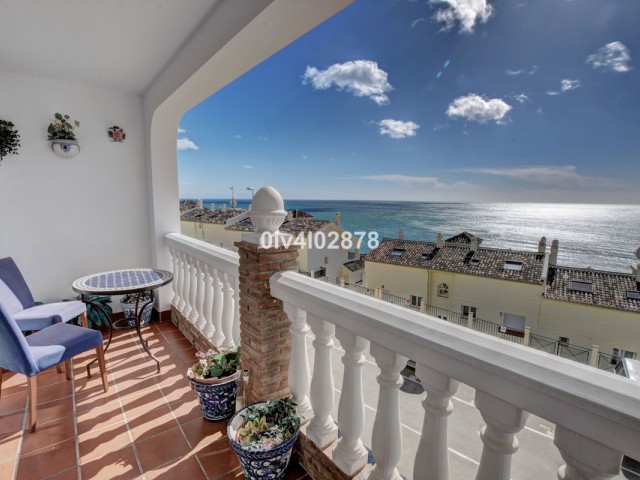 2 Bedrooms Townhouse in Benalmadena