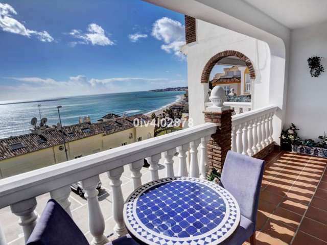 2 Bedrooms Townhouse in Benalmadena