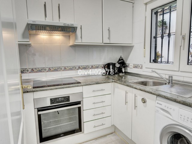 2 Bedrooms Townhouse in Benalmadena