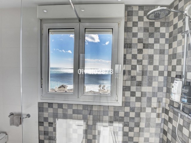 2 Bedrooms Townhouse in Benalmadena