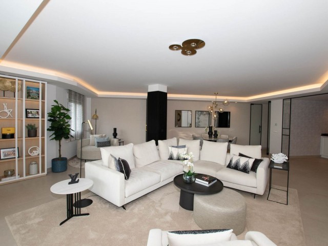 3 Schlafzimmer Apartment in Puerto Banús