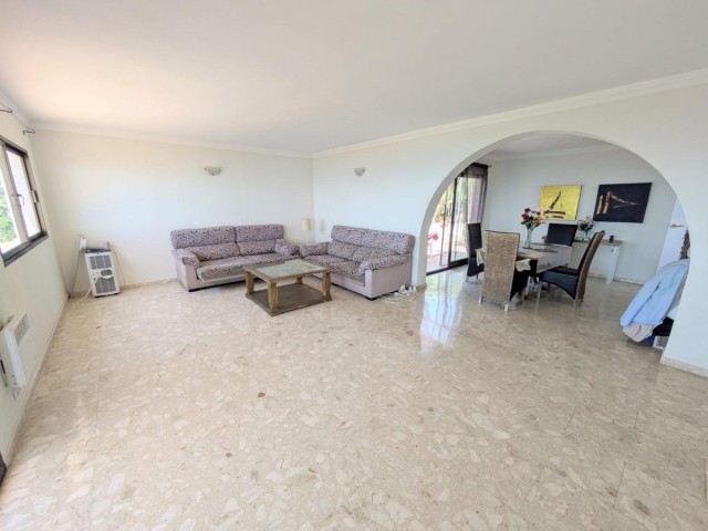 3 Bedrooms Villa in Benalmadena
