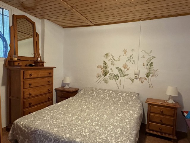 6 Bedrooms Villa in Estepona
