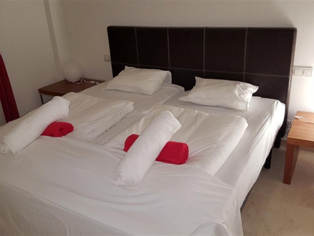 2 Schlafzimmer Apartment in La Duquesa