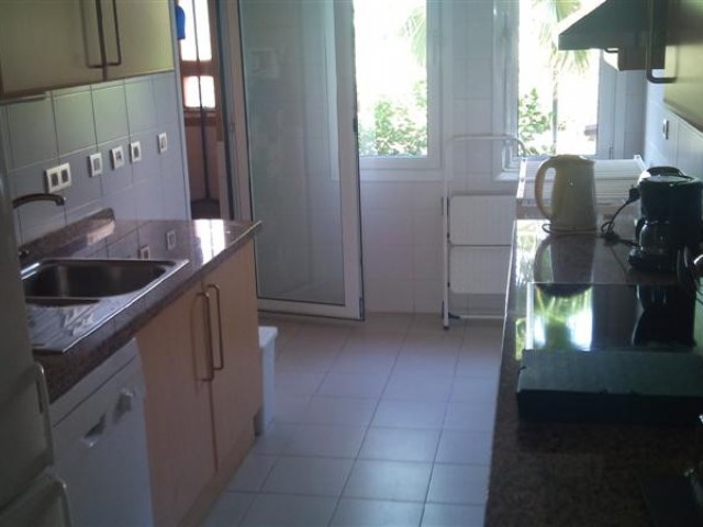2 Schlafzimmer Apartment in La Duquesa