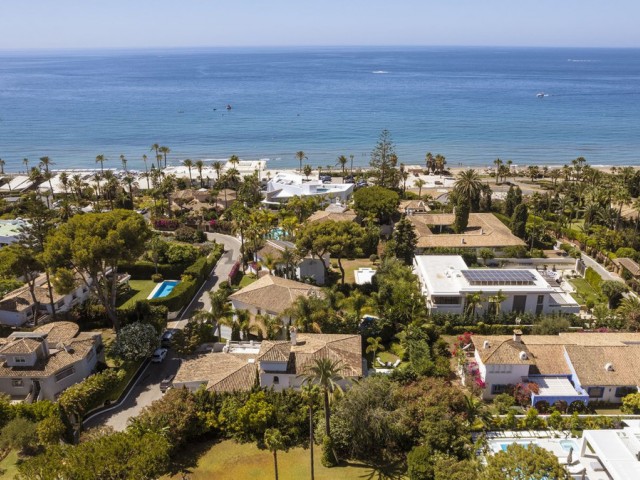 Villa Los Monteros - R5410693