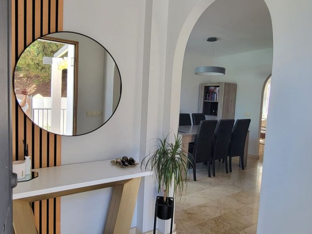 3 Schlafzimmer Villa in El Faro
